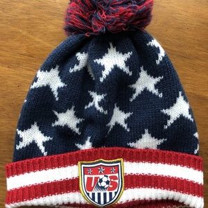 USA VINTAGE SOCCER STARS RETRO WINTER BEANIE